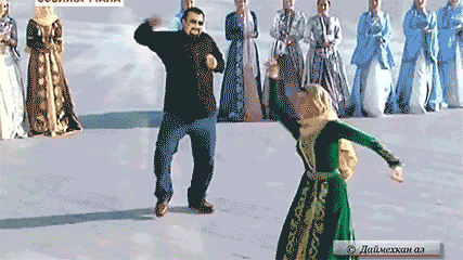 Steven Seagal bailando en Rusia